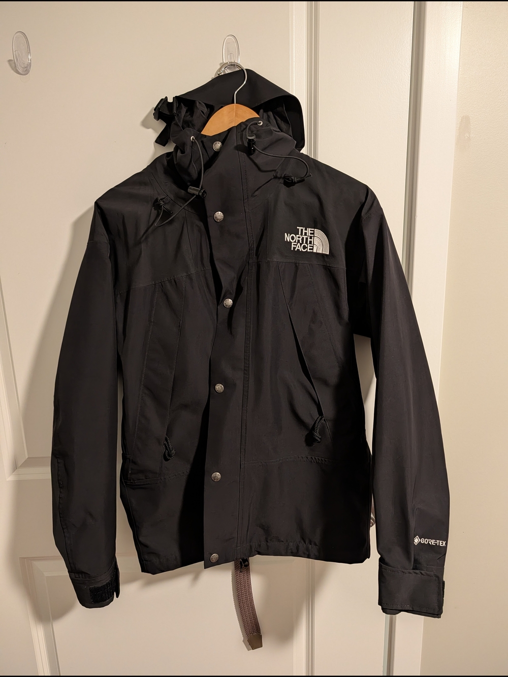 The North Face Retro Mountain GORE-TEX Jacket